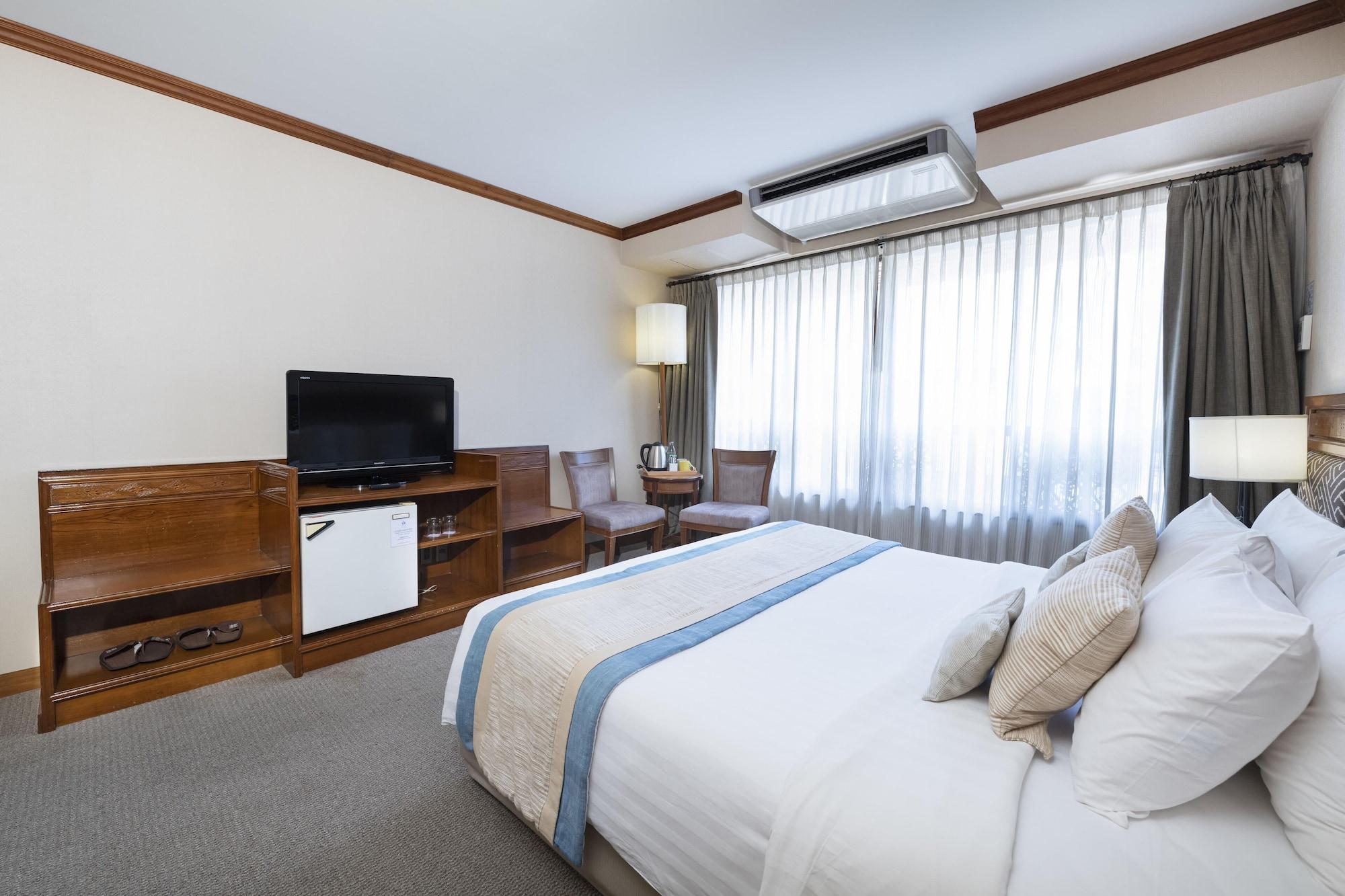 Tohsang Heritage Ubon Ratchathani Hotel מראה חיצוני תמונה