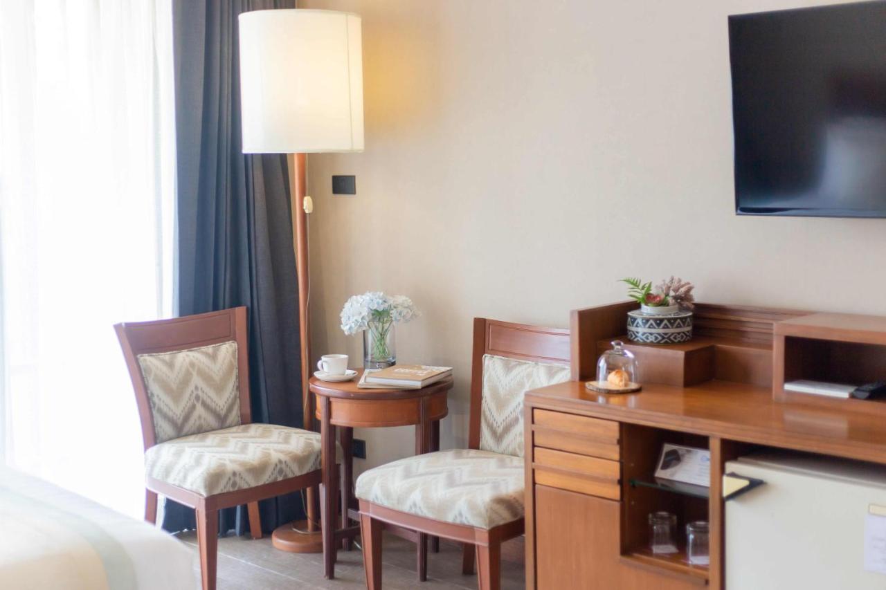 Tohsang Heritage Ubon Ratchathani Hotel מראה חיצוני תמונה